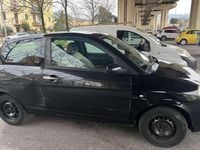 Usata Lancia Ypsilon 69 CV (50 kW) 2004 Nero Utilitaria