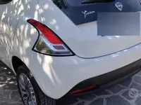 Usata Lancia Ypsilon 85 CV (62 kW) 2013 Bianco Utilitaria