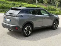 Usata Peugeot 2008 Allure 131 CV (96 kW) 2024 Grigio SUV