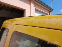 Usata Renault Kangoo 75 CV (55 kW) 2002 Giallo Monovolume