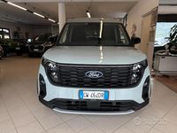 Usata Ford Tourneo 125 CV (91 kW) 2024 Grigio Monovolume