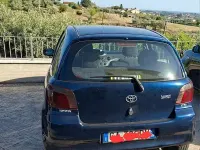 Usata Toyota Yaris 75 CV (55 kW) 2002 Bluazzurro Berlina