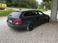 Usata BMW 530 Efficient Dynamics 258 CV (189 kW) 2012 Blu/azzurro Station wagon