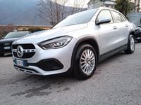 Usata Mercedes GLA200 150 CV (110 kW) 2021 Argento SUV