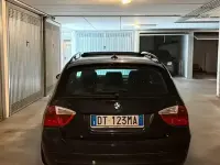 Usata BMW 325 Sport Line 218 CV (160 kW) 2009 Blu Station wagon