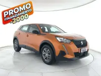 Usata Peugeot 2008 Active 131 CV (96 kW) 2023 Arancione metallizzato SUV