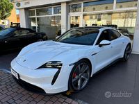 Begagnad Porsche Taycan 4S Performance Package 419 kW (571 HK) 2020 Vit Sedan