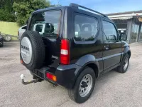 Second-hand Suzuki Jimny 86 CP (63 kW) 2010 Negru SUV
