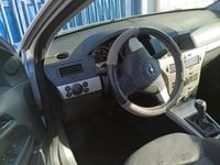 Usata Opel Astra 90 CV (66 kW) 2006 Grigio Station wagon