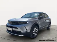 Usata Opel Mokka Elegance 131 CV (96 kW) 2022 Grigio SUV