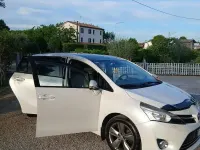 Usata Toyota Verso 111 CV (81 kW) 2014 Bianco Monovolume