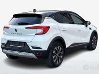 Usata Renault Captur Techno 101 CV (74 kW) 2023 Bianco SUV