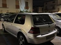 Usata VW Golf IV 130 CV (95 kW) 2003 Grigio