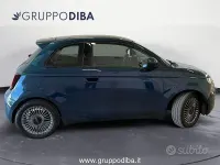 Usata Fiat 500e La Prima 86 kW (118 CV) 2022 Verde Cabrio