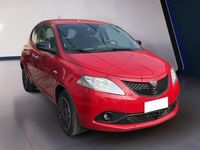 Usata Lancia Ypsilon Gold 70 CV (51 kW) 2021 Rosso Utilitaria