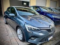 Usata Renault Clio V Business 91 CV (66 kW) 2022 Grigio Berlina