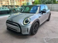Usata Mini Cooper Business 136 CV (100 kW) 2023 Grigio metallizzato Utilitaria