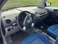 Usata VW New Beetle 101 CV (74 kW) 2000 Nero Utilitaria