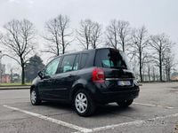 Usata Renault Modus 90 CV (66 kW) 2012 Nero Monovolume