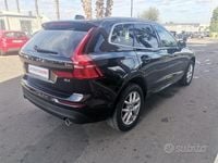 Usata Volvo XC60 Momentum 197 CV (144 kW) 2021 Nero SUV