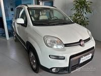 Usata Fiat Panda 4x4 S 85 CV (62 kW) 2016 Bianco Utilitaria