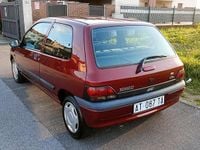 Usata Renault Clio 78 CV (57 kW) 1997 Rosso Utilitaria