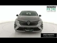Usata Renault Clio V Techno 91 CV (66 kW) 2025 Grigio chiaro Berlina