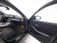 Usata BMW 318 156 CV (114 kW) 2024 Nero Station wagon