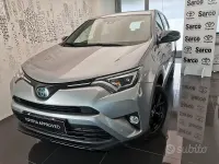 Usata Toyota RAV4 Hybrid 197 CV (144 kW) 2018 Grigio SUV