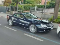 Usata Mercedes SL350 245 CV (180 kW) 2004 Blu/azzurro Cabrio