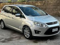 Begagnad Ford C-MAX Titanium 115 HK (84 kW) 2014 Grå Minibuss