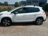 Usata Peugeot 2008 Allure 110 CV (80 kW) 2016 Bianco SUV