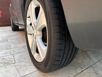 Usata Chevrolet Captiva 184 CV (135 kW) 2013 Grigio SUV