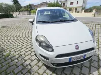 Begagnad Fiat Punto 77 HK (56 kW) 2013 Vit Halvkombi