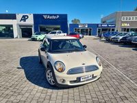 Begagnad Mini ONE 95 HK (69 kW) 2007 Vit Halvkombi