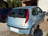 Usata Fiat Punto 60 CV (44 kW) 2002 Blu Utilitaria