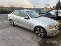 Usata Mercedes C220 Avantgarde 170 CV (125 kW) 2009 Grigio Berlina