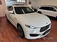 Usata Maserati Levante GranLusso 275 CV (202 kW) 2017 Bianco SUV