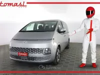 Usata Hyundai Staria 177 CV (130 kW) 2023 Shimmering silver Monovolume