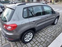 Usata VW Tiguan 140 CV (102 kW) 2008 Grigio SUV