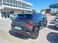Usado Citroën C4 82 HP (60 kW) 2016 Preto SUV
