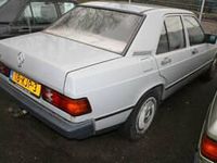 Usata Mercedes 190 72 CV (52 kW) 1986 Grigio Berlina