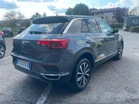 Usata VW T-Roc Style 116 CV (85 kW) 2019 Grigio SUV