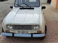 Usata Renault R4 34 CV (25 kW) 1987 Bianco Utilitaria