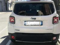 Usata Jeep Renegade Limited 140 CV (102 kW) 2015 Bianco SUV