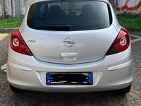 Usata Opel Corsa 80 CV (58 kW) 2010 Grigio Utilitaria