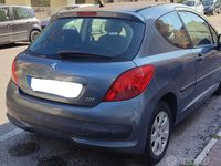 Usata Peugeot 207 68 CV (50 kW) 2006 Grigio Utilitaria