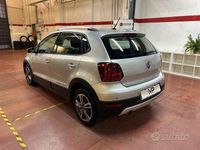 Usata VW Polo Cross 90 CV (66 kW) 2015 Grigio Utilitaria