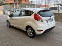 Usata Ford Fiesta Titanium 75 CV (55 kW) 2016 Bianco Berlina