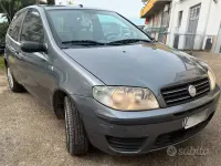 Usata Fiat Punto Active 60 CV (44 kW) 2005 Grigio Utilitaria